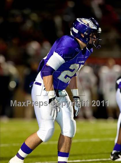 Thumbnail 2 in Boyd vs. Richardson (5A Region 2 Bi-District Playoffs) photogallery.
