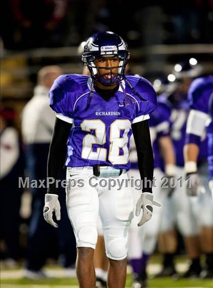 Thumbnail 3 in Boyd vs. Richardson (5A Region 2 Bi-District Playoffs) photogallery.