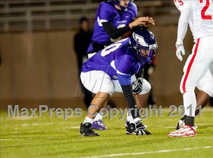 Thumbnail 1 in Boyd vs. Richardson (5A Region 2 Bi-District Playoffs) photogallery.