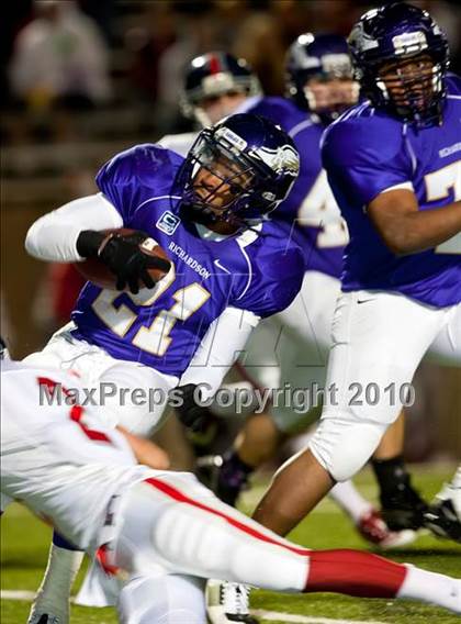 Thumbnail 2 in Boyd vs. Richardson (5A Region 2 Bi-District Playoffs) photogallery.