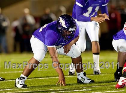 Thumbnail 2 in Boyd vs. Richardson (5A Region 2 Bi-District Playoffs) photogallery.