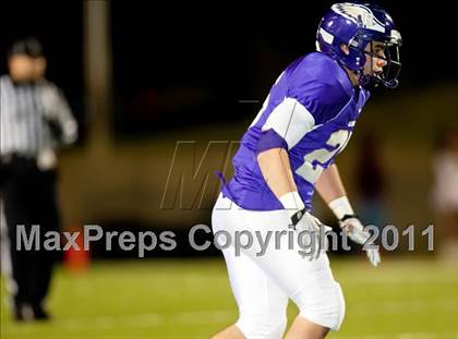 Thumbnail 2 in Boyd vs. Richardson (5A Region 2 Bi-District Playoffs) photogallery.