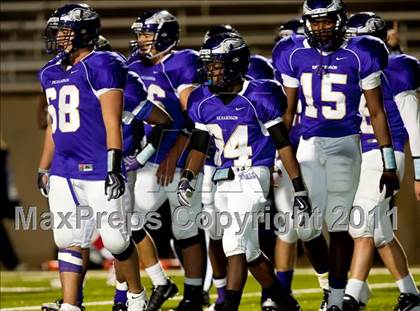 Thumbnail 2 in Boyd vs. Richardson (5A Region 2 Bi-District Playoffs) photogallery.