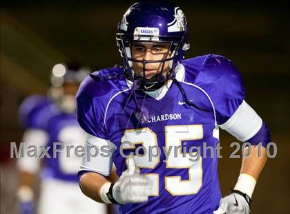 Thumbnail 1 in Boyd vs. Richardson (5A Region 2 Bi-District Playoffs) photogallery.