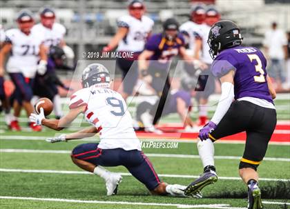 Thumbnail 3 in Campolindo vs. Amador Valley (Honor Bowl) photogallery.