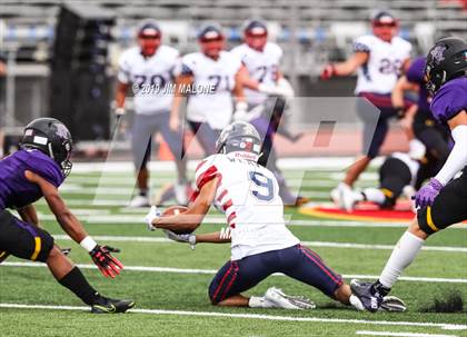 Thumbnail 1 in Campolindo vs. Amador Valley (Honor Bowl) photogallery.