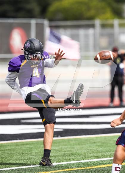 Thumbnail 3 in Campolindo vs. Amador Valley (Honor Bowl) photogallery.