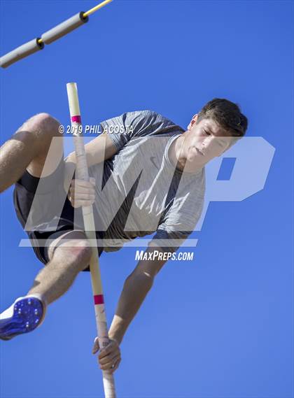 Thumbnail 3 in Arcadia Invitational photogallery.