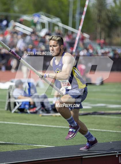 Thumbnail 3 in Arcadia Invitational photogallery.