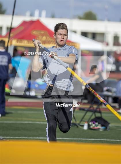 Thumbnail 2 in Arcadia Invitational photogallery.