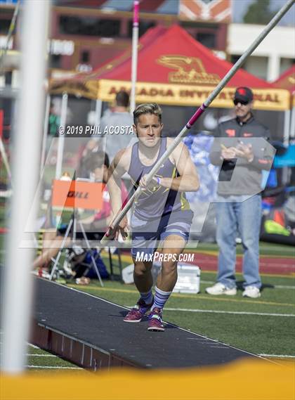 Thumbnail 1 in Arcadia Invitational photogallery.