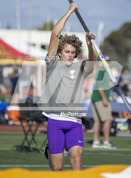 Thumbnail 1 in Arcadia Invitational photogallery.