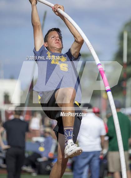 Thumbnail 3 in Arcadia Invitational photogallery.