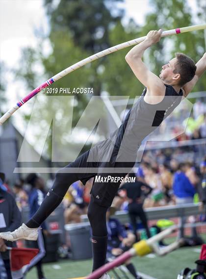 Thumbnail 3 in Arcadia Invitational photogallery.