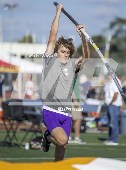 Thumbnail 2 in Arcadia Invitational photogallery.