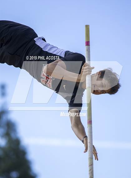 Thumbnail 3 in Arcadia Invitational photogallery.