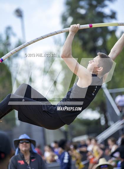 Thumbnail 2 in Arcadia Invitational photogallery.