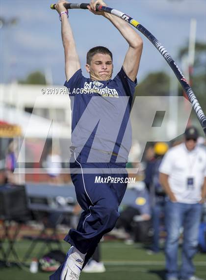 Thumbnail 3 in Arcadia Invitational photogallery.