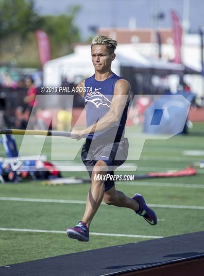 Thumbnail 2 in Arcadia Invitational photogallery.