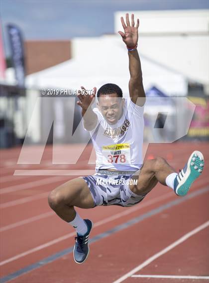 Thumbnail 3 in Arcadia Invitational photogallery.
