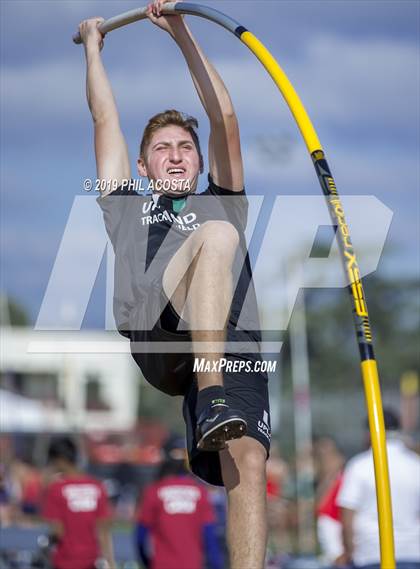 Thumbnail 3 in Arcadia Invitational photogallery.