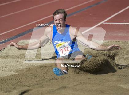 Thumbnail 3 in Arcadia Invitational photogallery.