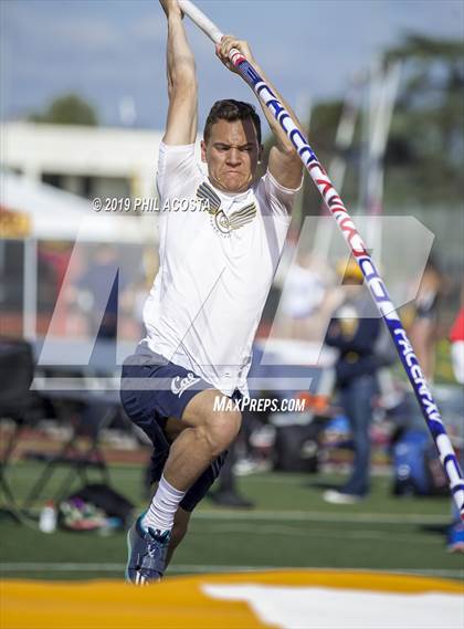 Thumbnail 3 in Arcadia Invitational photogallery.