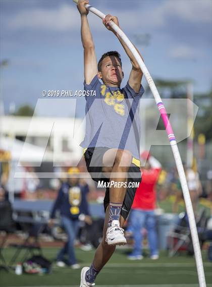 Thumbnail 3 in Arcadia Invitational photogallery.