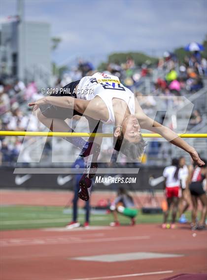 Thumbnail 3 in Arcadia Invitational photogallery.