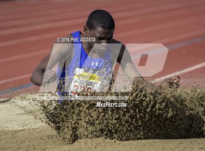 Thumbnail 3 in Arcadia Invitational photogallery.