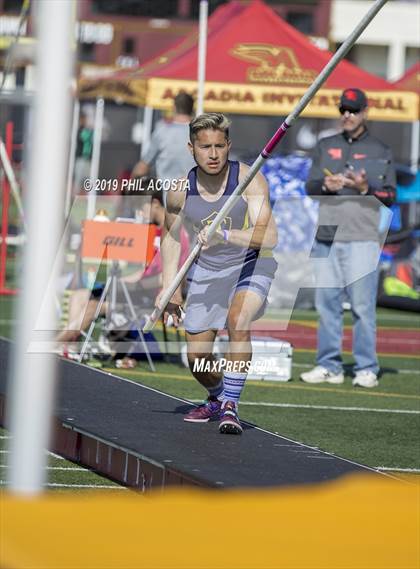 Thumbnail 3 in Arcadia Invitational photogallery.