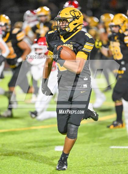 Thumbnail 2 in Paradise Valley @ Goldwater (Senior Night) photogallery.