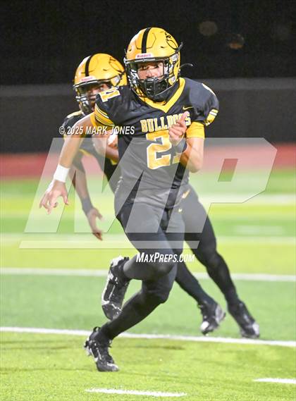 Thumbnail 2 in Paradise Valley @ Goldwater (Senior Night) photogallery.