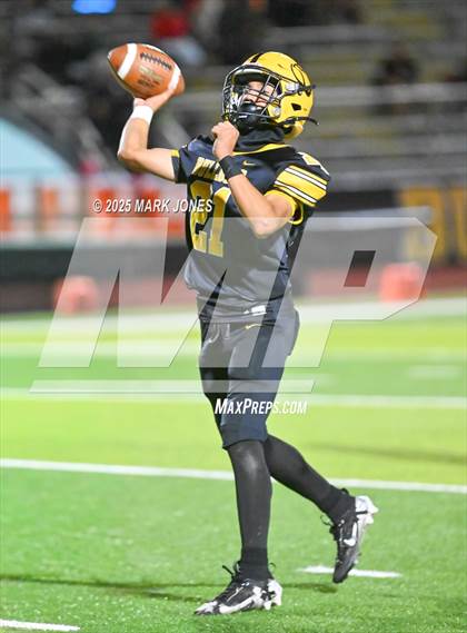 Thumbnail 3 in Paradise Valley @ Goldwater (Senior Night) photogallery.