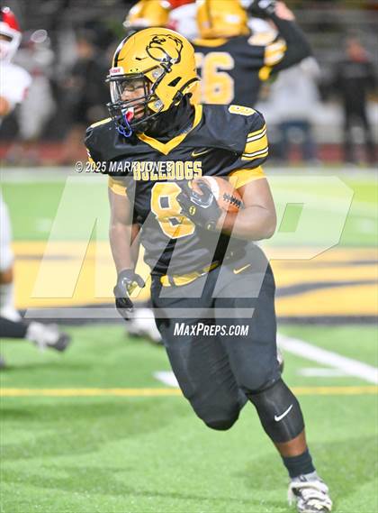 Thumbnail 3 in Paradise Valley @ Goldwater (Senior Night) photogallery.