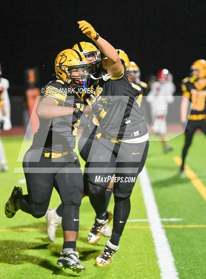 Thumbnail 2 in Paradise Valley @ Goldwater (Senior Night) photogallery.