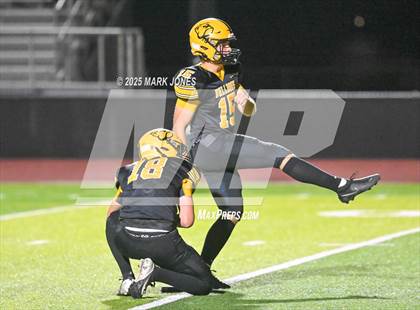 Thumbnail 2 in Paradise Valley @ Goldwater (Senior Night) photogallery.