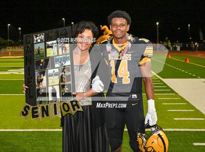 Thumbnail 3 in Paradise Valley @ Goldwater (Senior Night) photogallery.