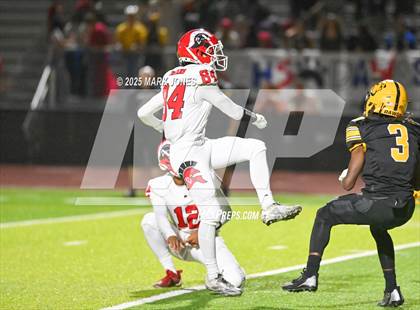 Thumbnail 2 in Paradise Valley @ Goldwater (Senior Night) photogallery.