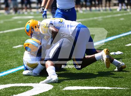 Thumbnail 3 in Loyola Blakefield @ Gilman photogallery.