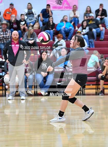 Thumbnail 3 in Nocona @ Poolville photogallery.