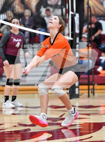 Thumbnail 2 in Nocona @ Poolville photogallery.