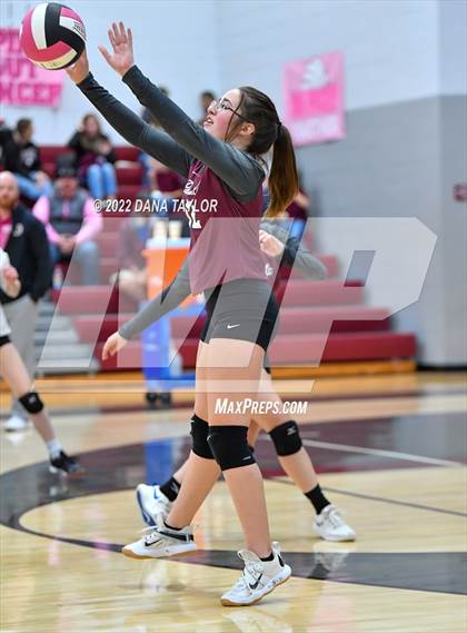 Thumbnail 3 in Nocona @ Poolville photogallery.