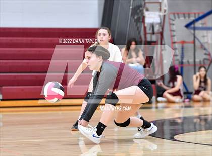 Thumbnail 3 in Nocona @ Poolville photogallery.