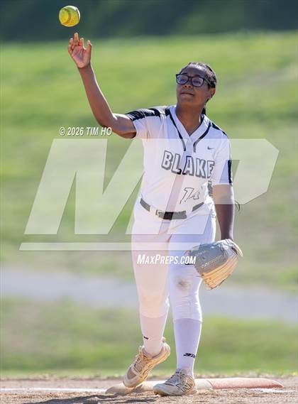 Thumbnail 1 in JV: Whitman @ Blake photogallery.