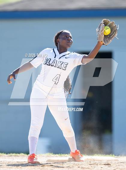 Thumbnail 1 in JV: Whitman @ Blake photogallery.