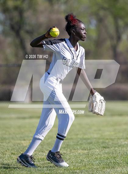 Thumbnail 1 in JV: Whitman @ Blake photogallery.