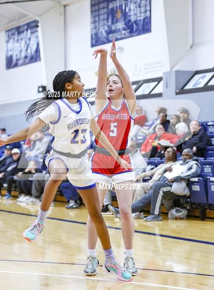 Thumbnail 3 in Bishop Miege vs John Burroughs (Sophie Cunningham Classic) photogallery.