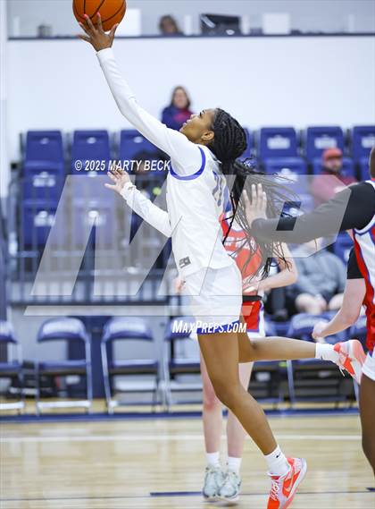Thumbnail 1 in Bishop Miege vs John Burroughs (Sophie Cunningham Classic) photogallery.