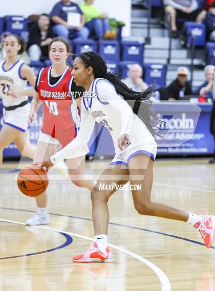 Thumbnail 2 in Bishop Miege vs John Burroughs (Sophie Cunningham Classic) photogallery.